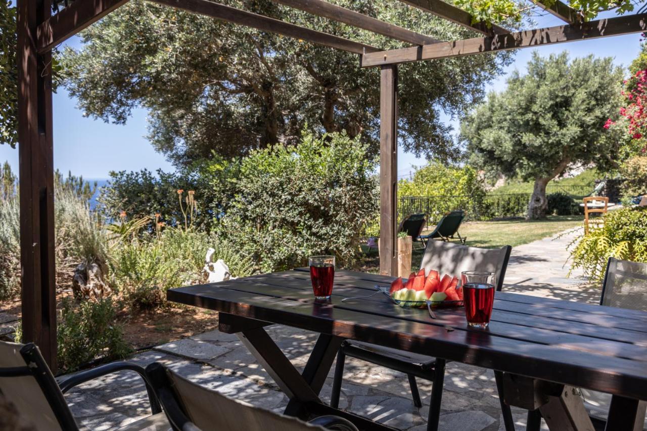 Manolis' House Villa Agia Paraskevi  Екстериор снимка